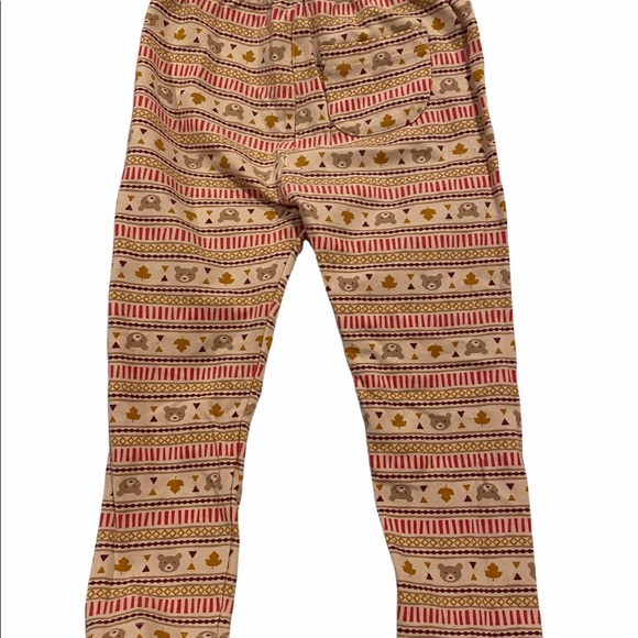 7 Items)18-24M, Gap, Oshkosh, Carter’s, UniQlo - Picture 8 of 15